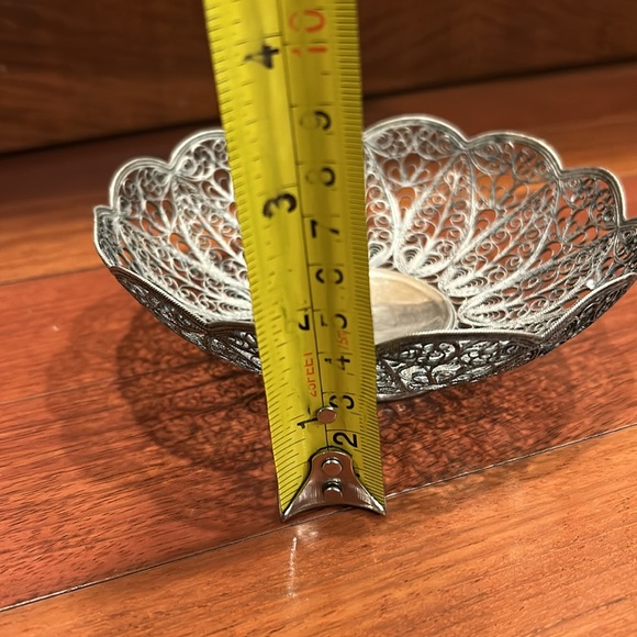 Vintage Silver Filigree candy dish Bowl - Picture 7 of 7